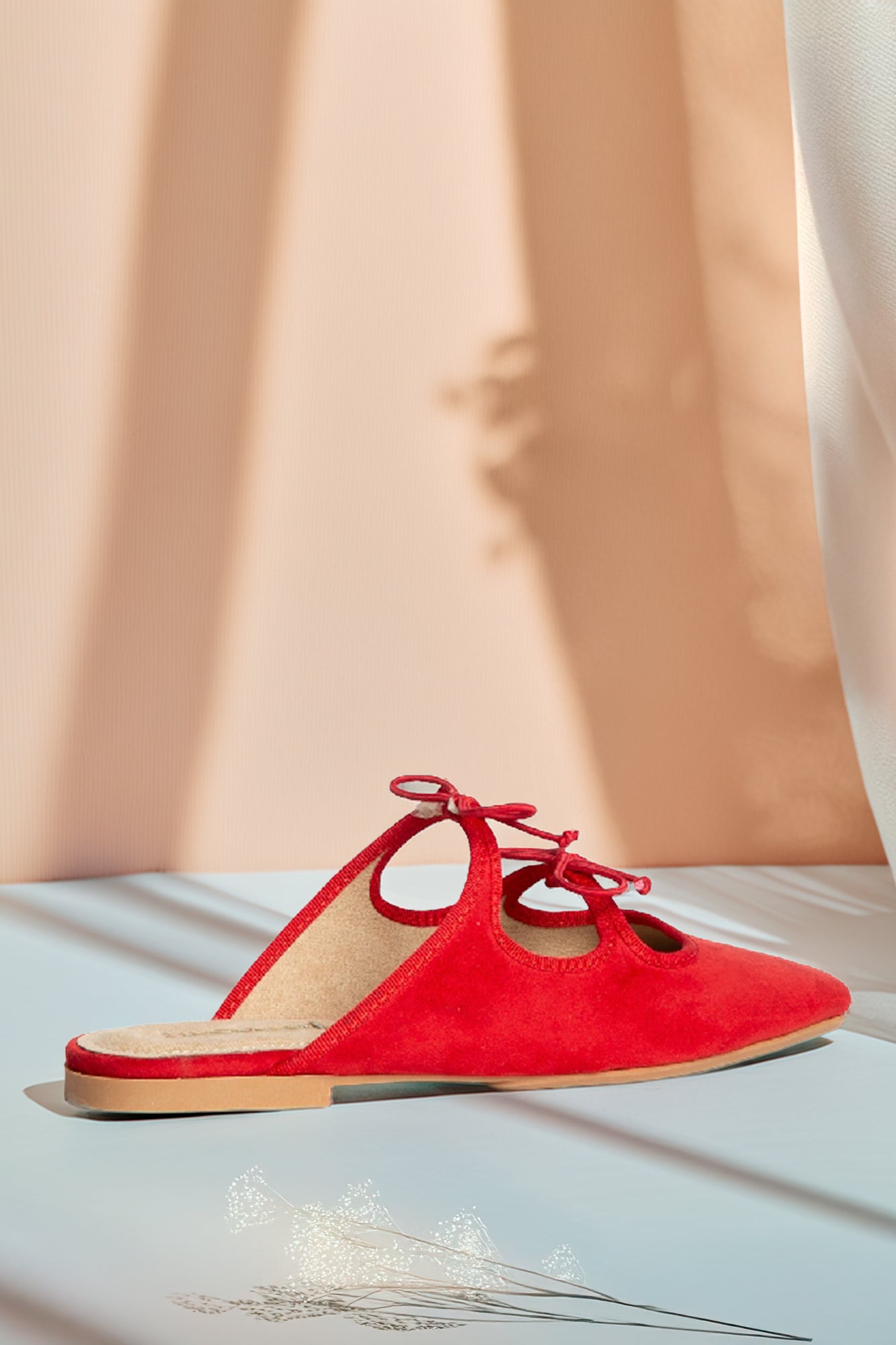 Mules cu sireturi Hot Red