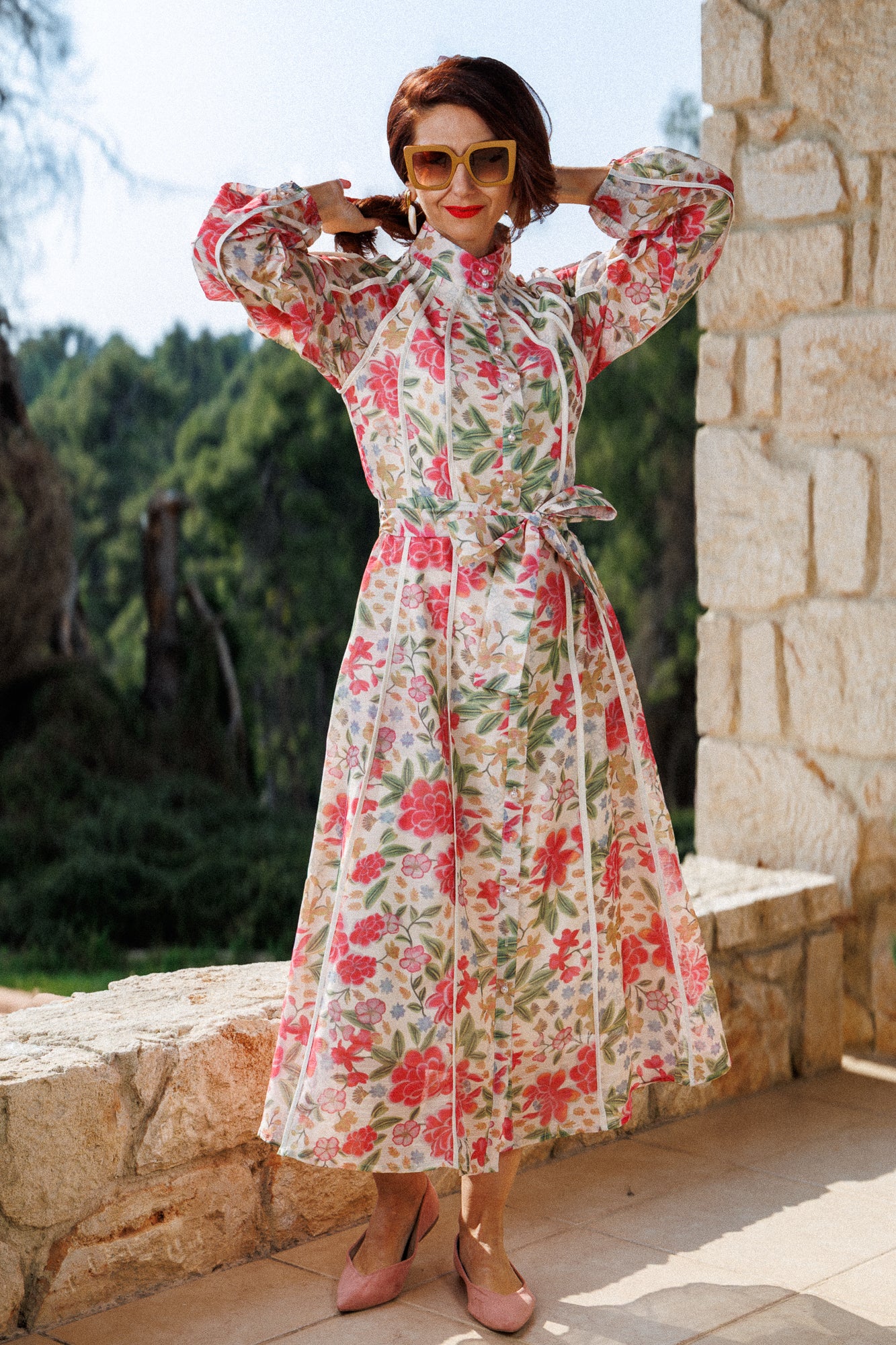 Роклята с божури!