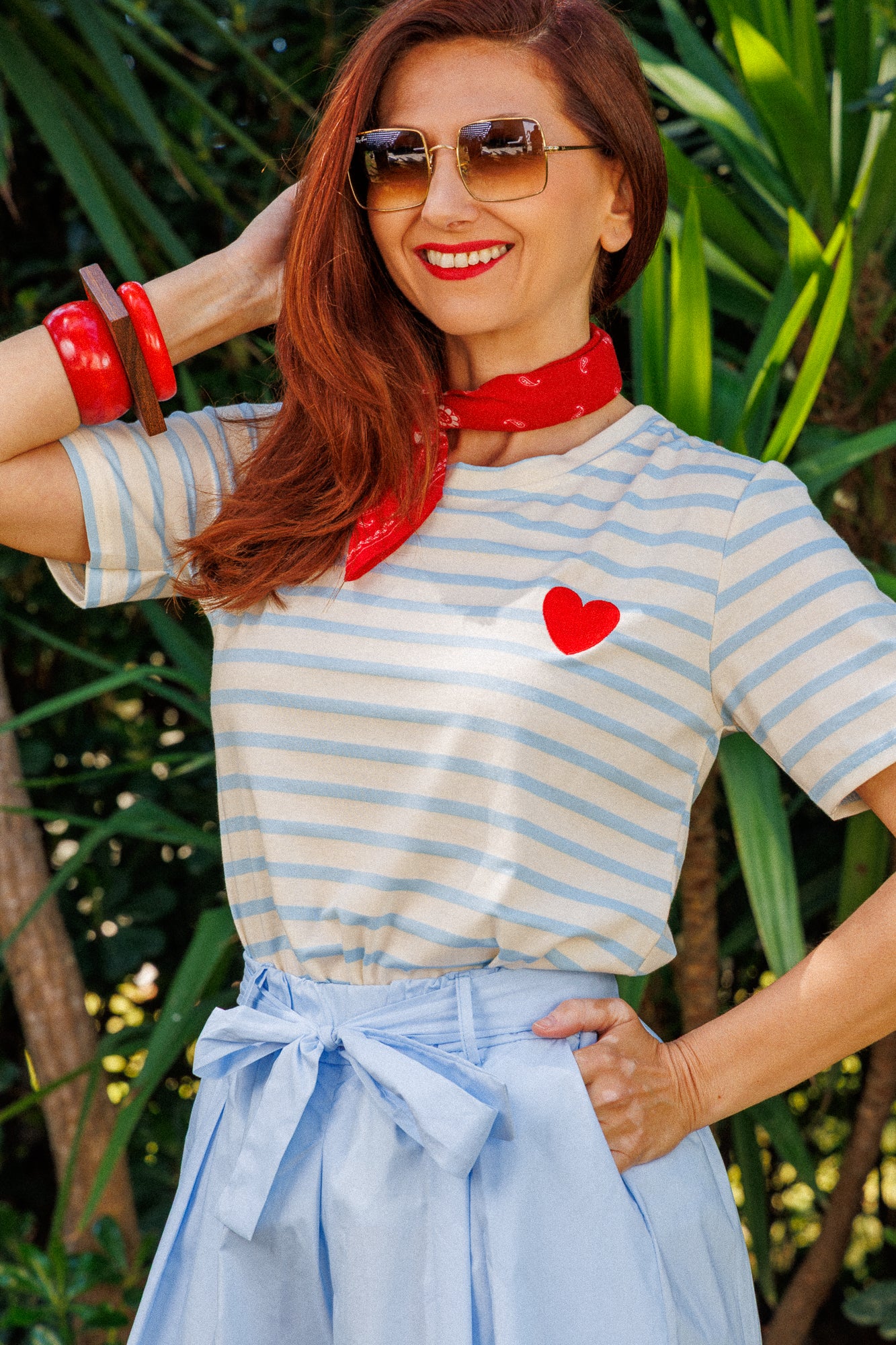 T-shirt and cotton shorts set with a heart design