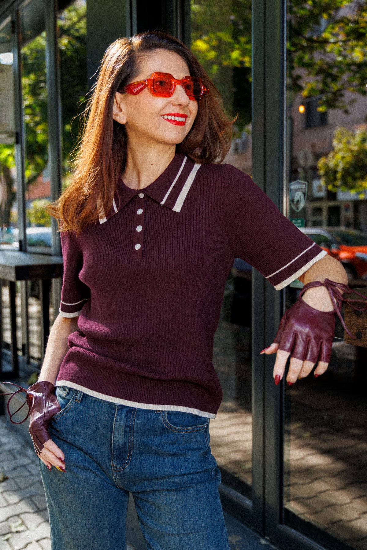 Knitted burgundy polo shirt with contrasting trim