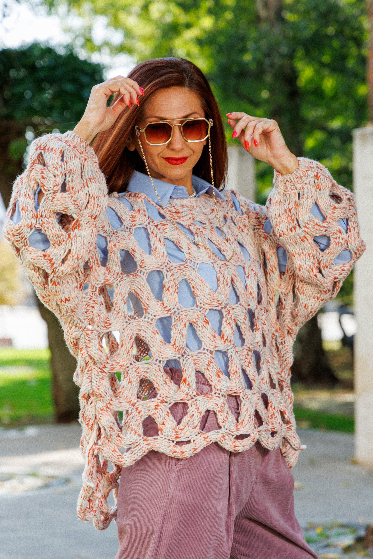 Блуза от едра плетка oversize с асиметрична дължина