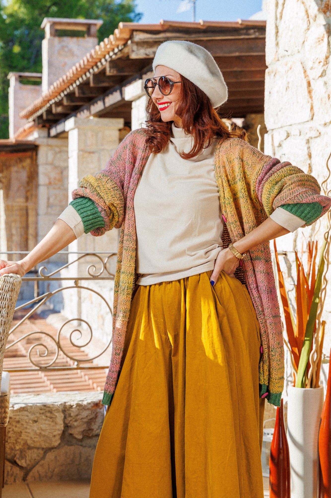 Дълга жилетка в чудни цветове!