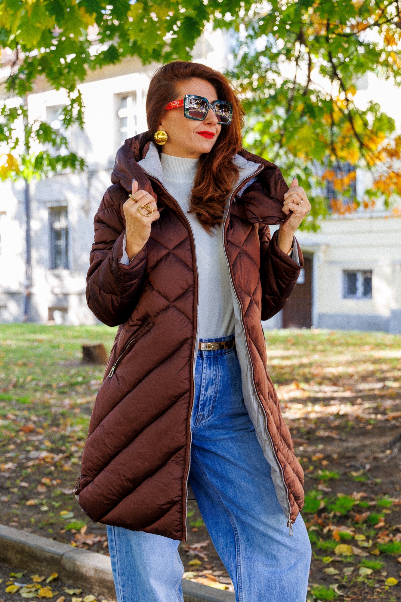 Ватирано зимно яке със средна дължина в чудно кафяво!