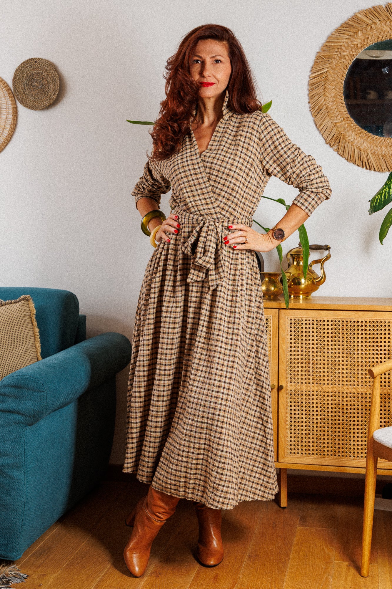 A hug-me dress in a beautiful plaid!