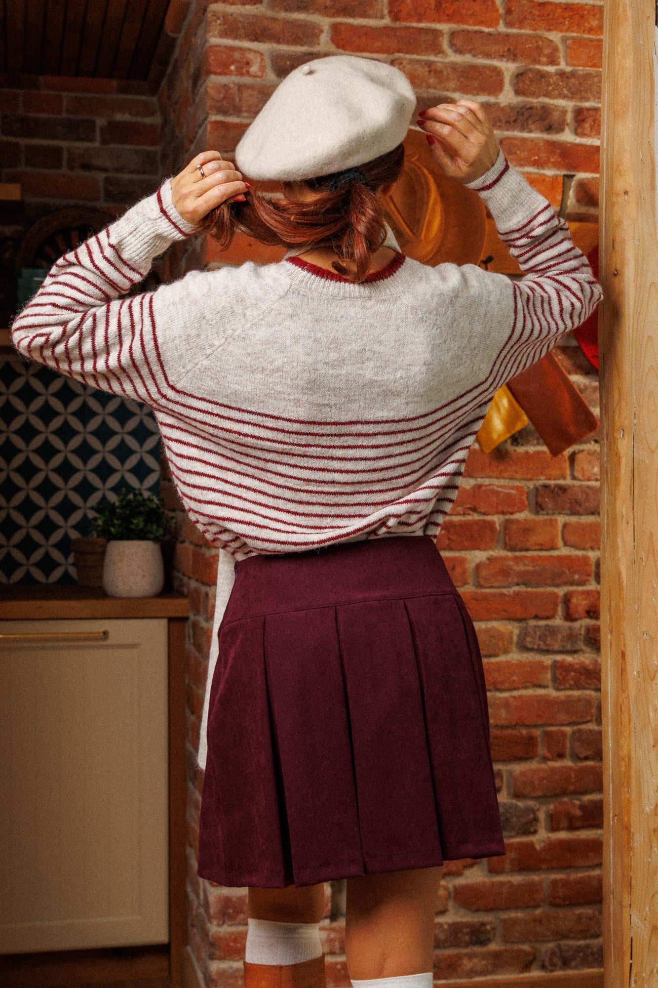 Puloverul super fermecător cu eșarfă!