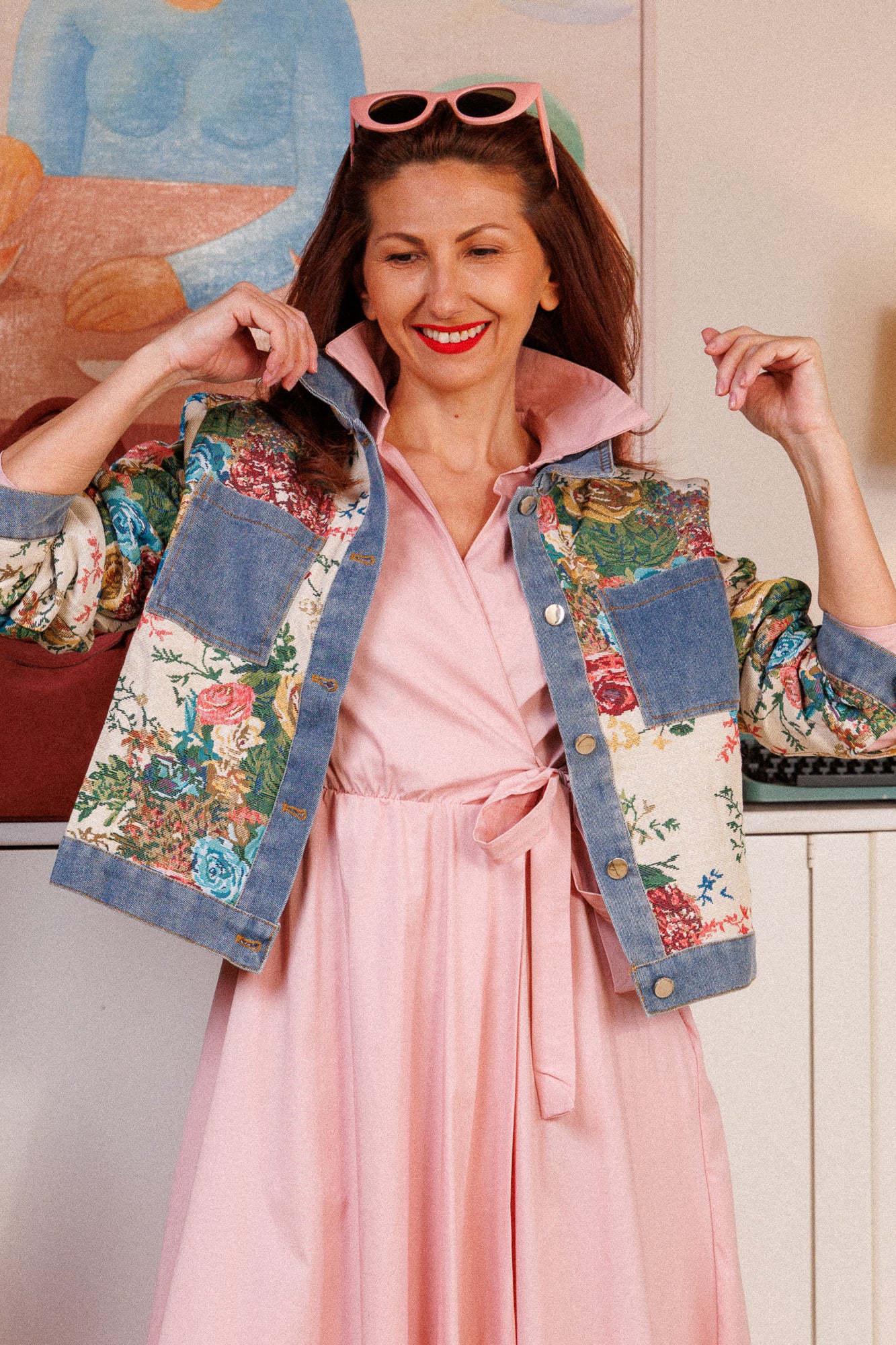 Красивата нежнорозова рокля!