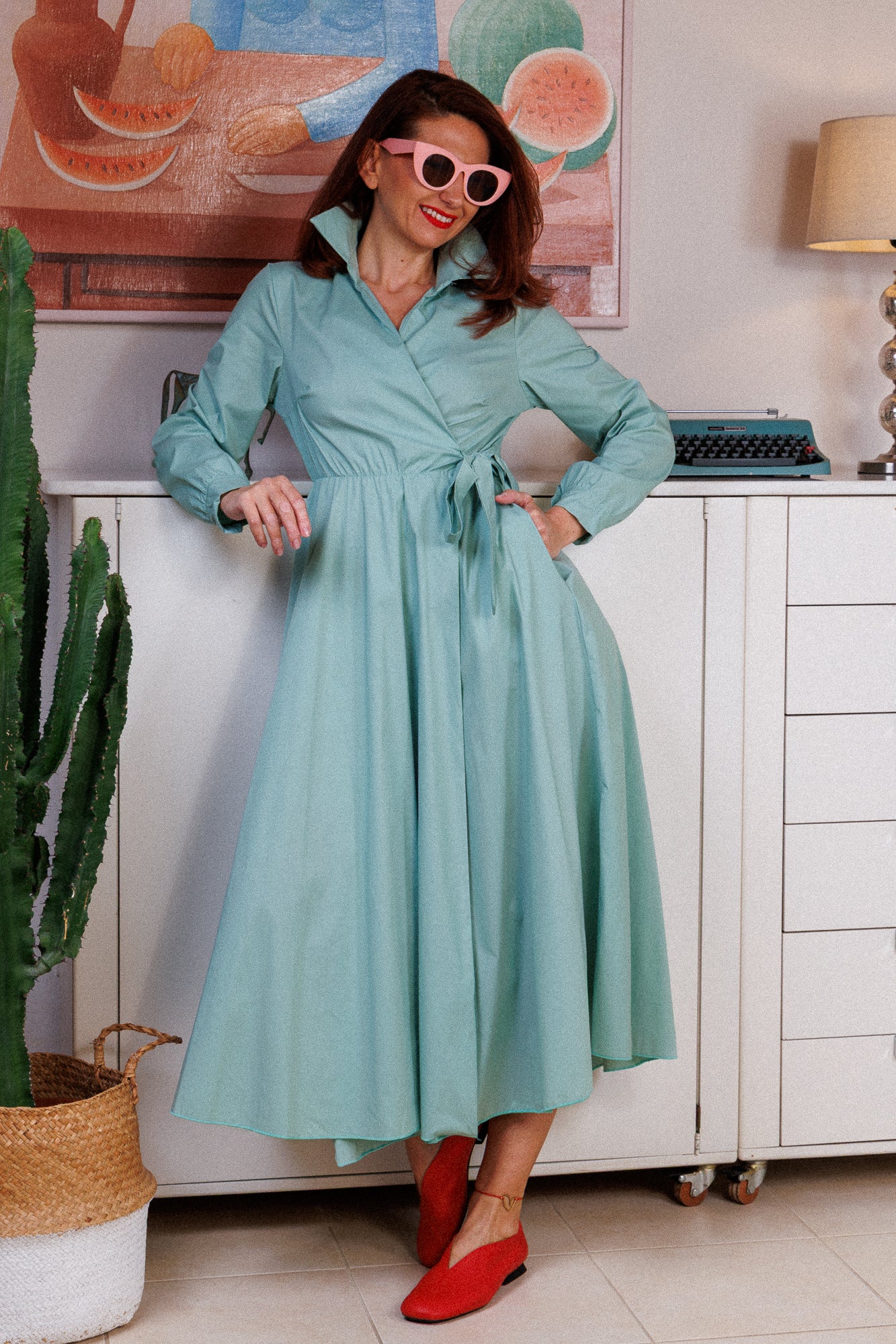 Красивата ментова рокля!