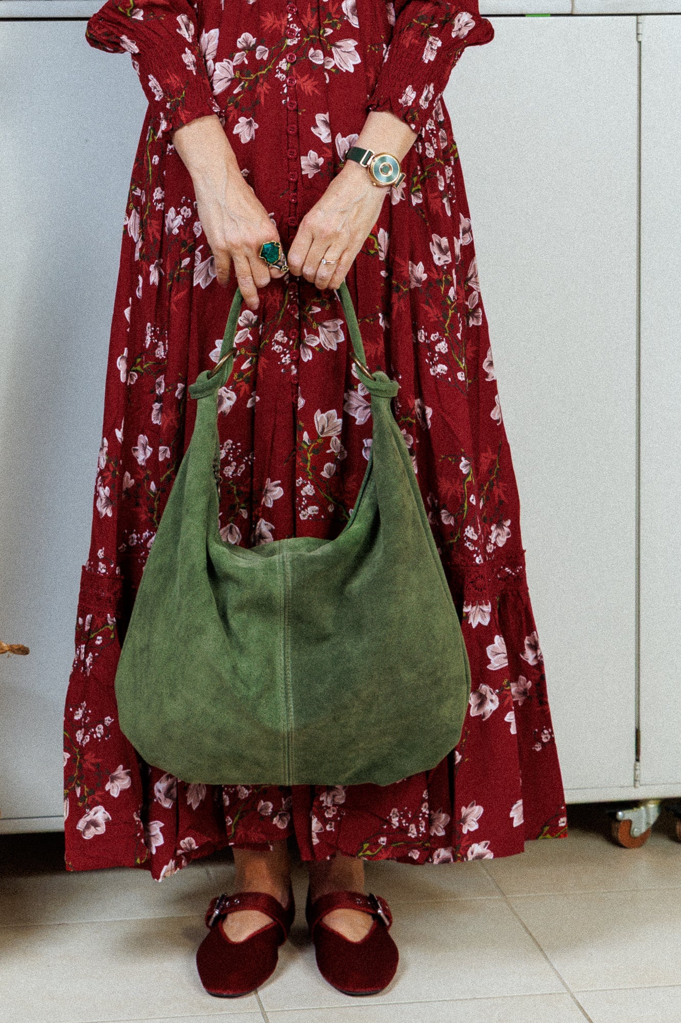 Geantă premium din piele întoarsă, verde!