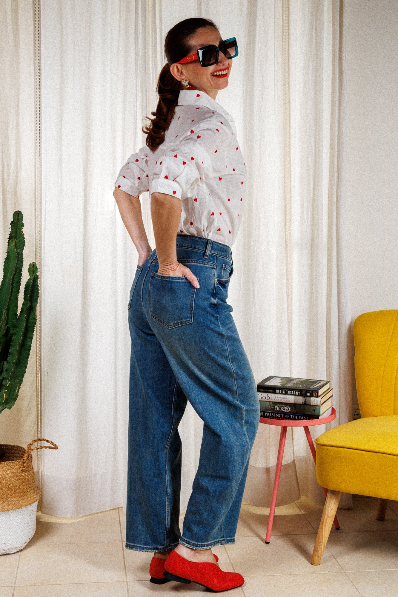 Blugi clasici MOM în albastru fumuriu!