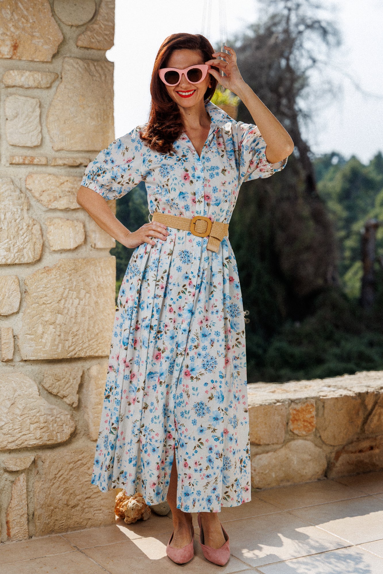 Floral dress with a woven belt and a wooden buckle — light blue
