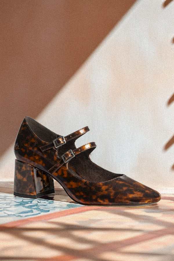 Pantofi din piele lăcuită cu tocuri Leopard