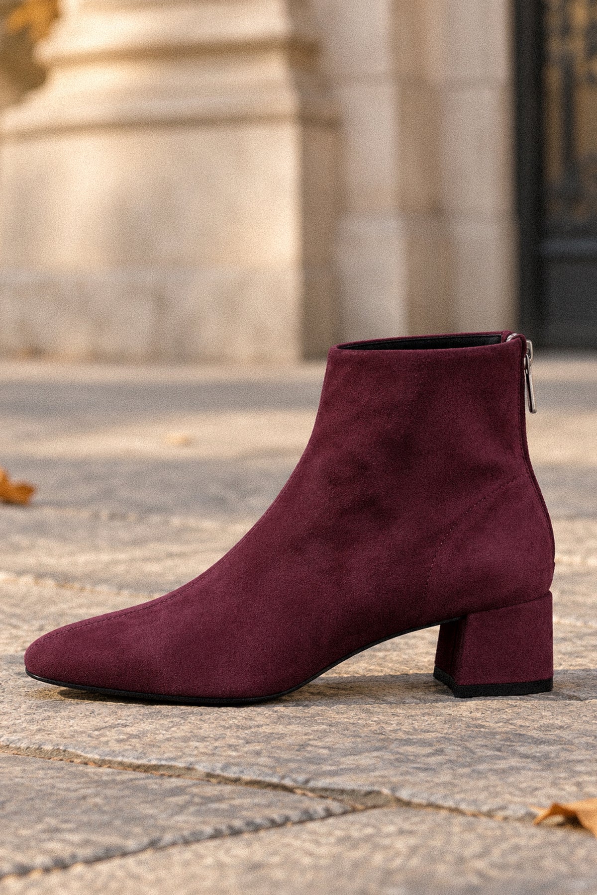 Боти Burgundy