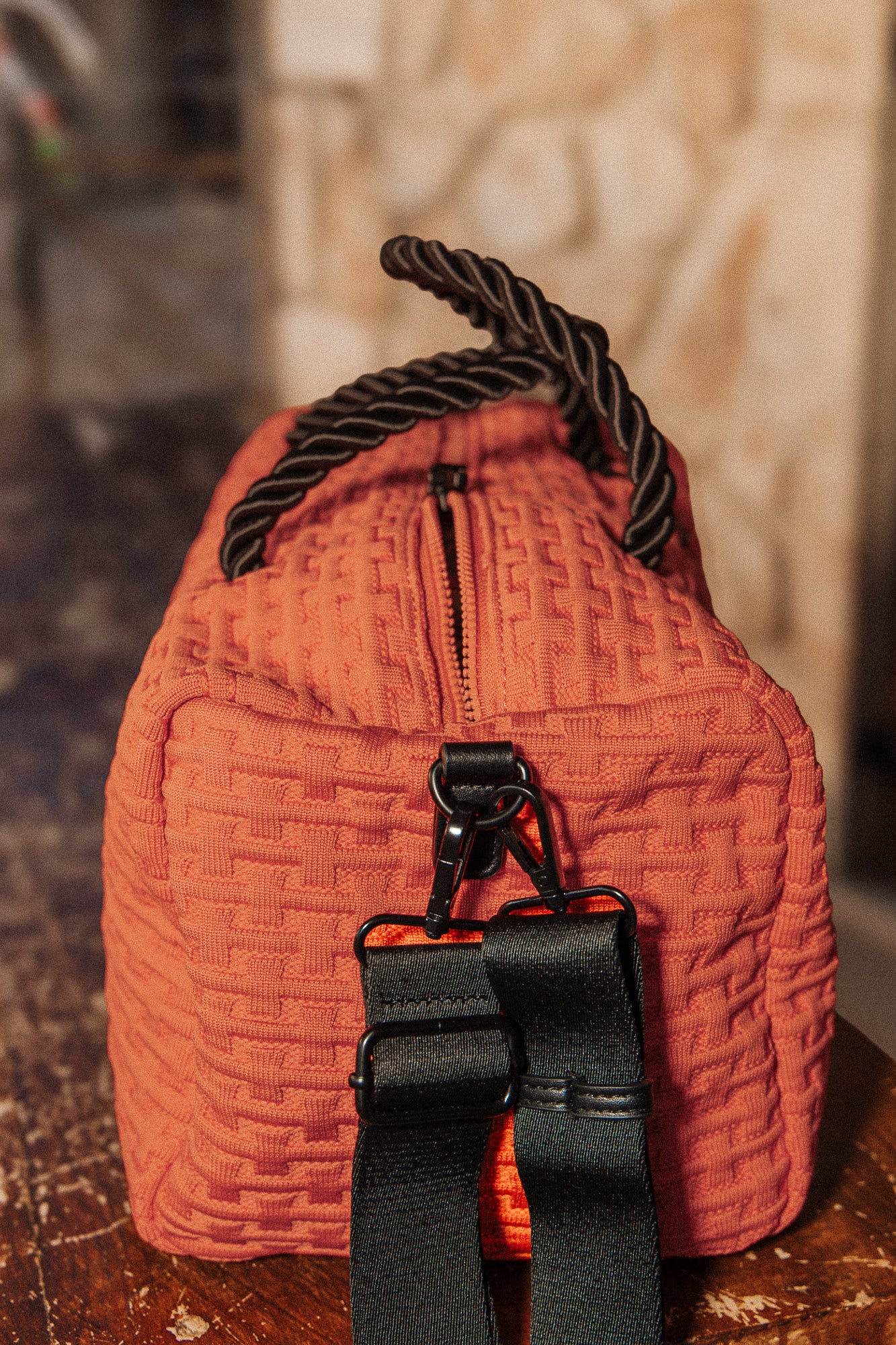 Текстилна чанта в красиво оранжево!