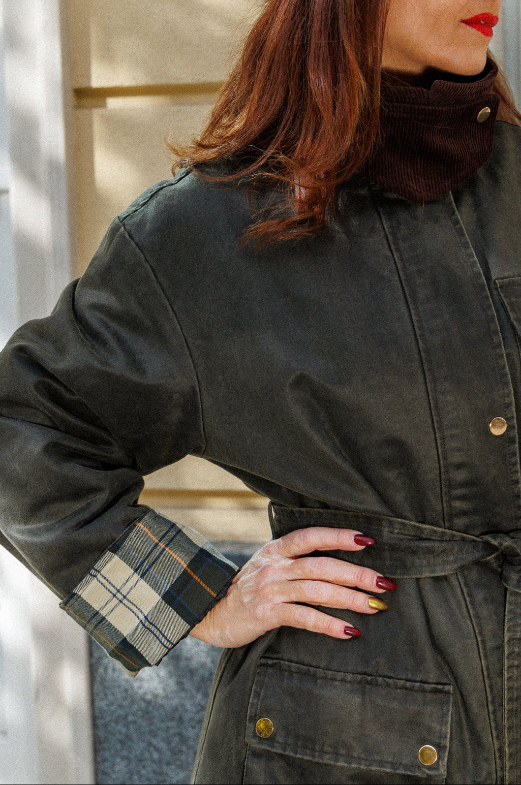 Long structured jacket with a vintage effect and checked cuffs