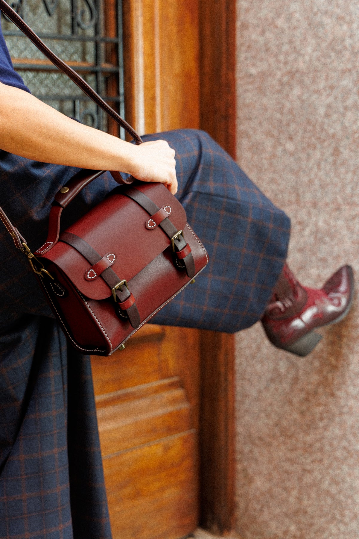 Super special edition leather bag in burgundy