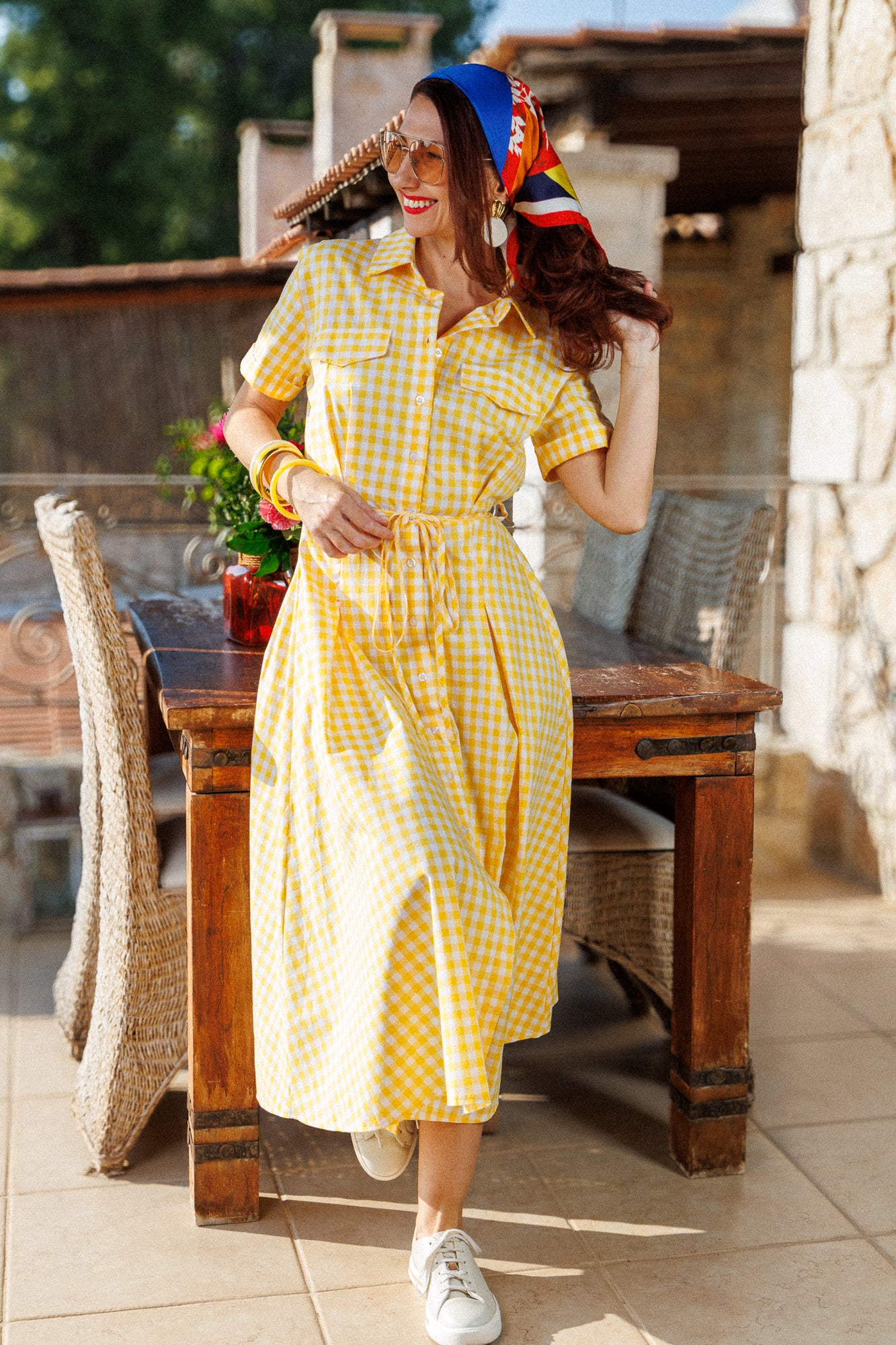 Супер чаровната рокля в жълто каре!