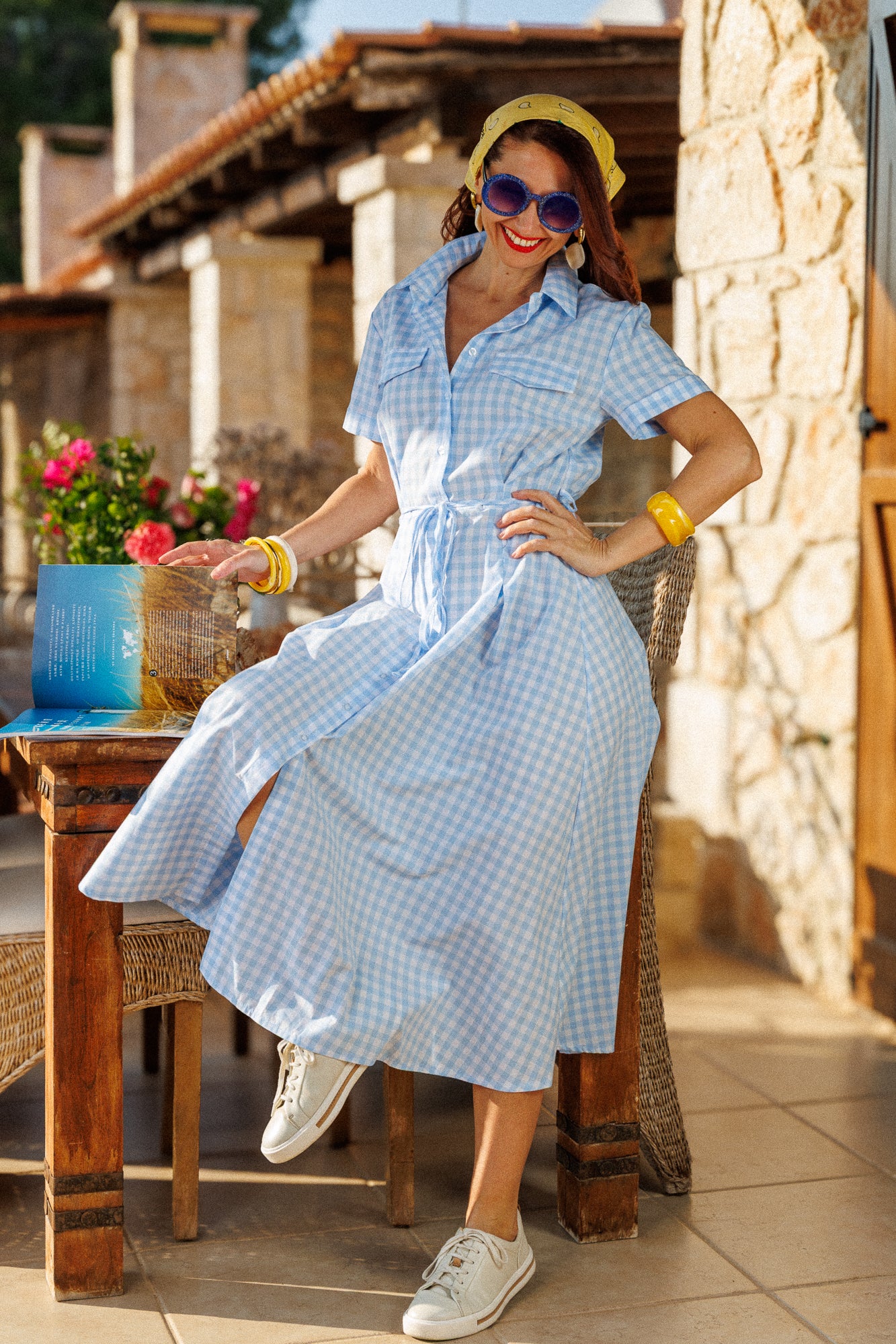 Супер чаровната рокля в синьо каре!