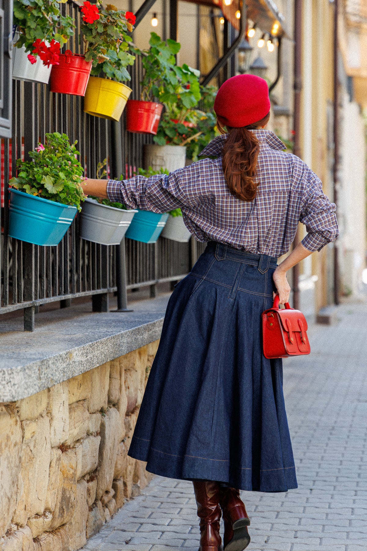 Premium Denim skirt with a belt and statement pockets