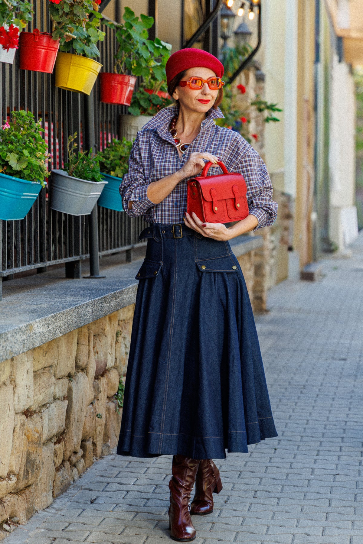 Premium Denim skirt with a belt and statement pockets