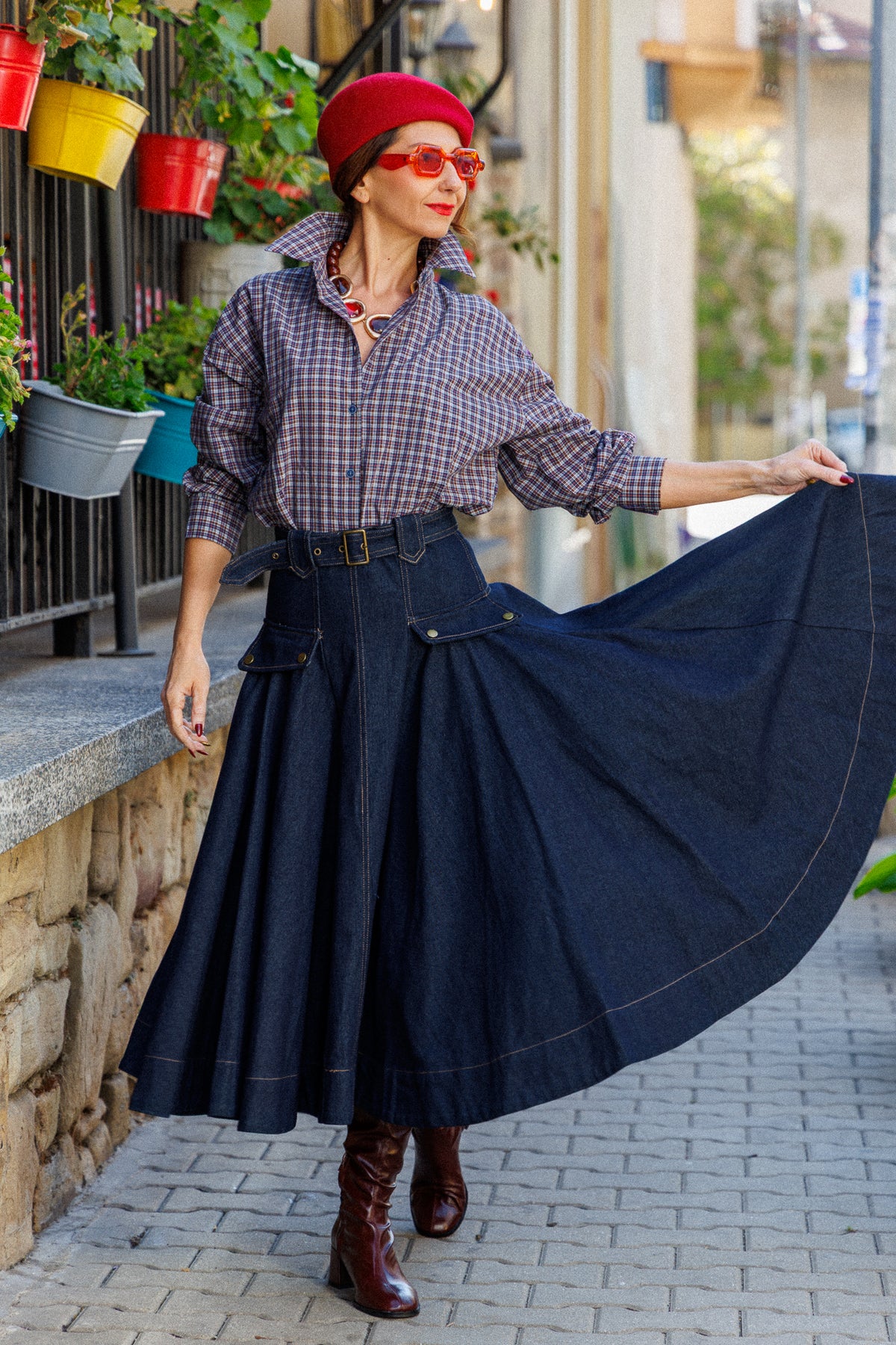Premium Denim skirt with a belt and statement pockets