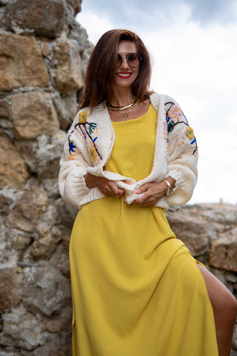 The floral embroidered vest!