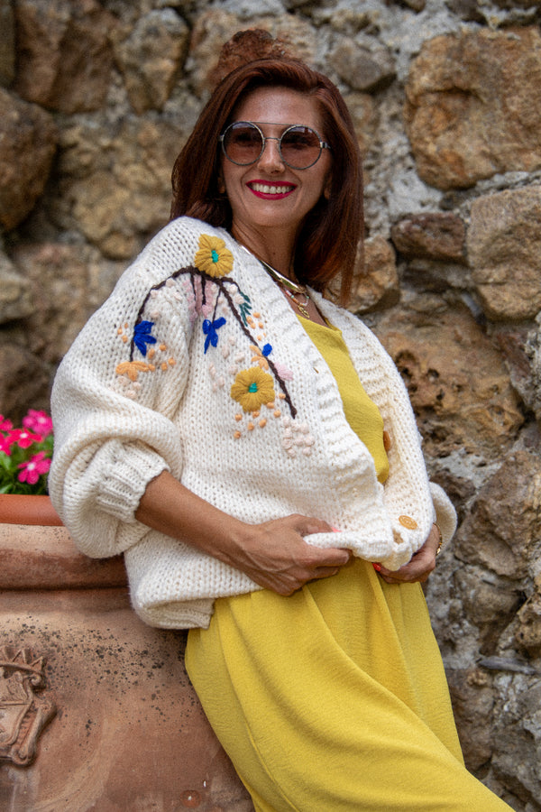 The floral embroidered vest!