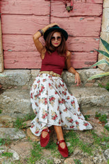 The flower skirt!