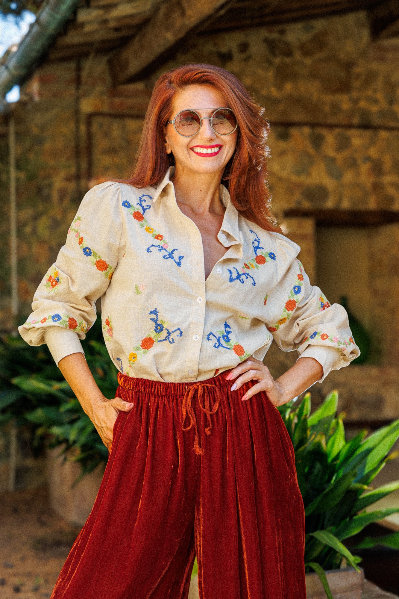 Ризата с бродерии!