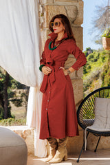 The dress in a wonderful autumn color!