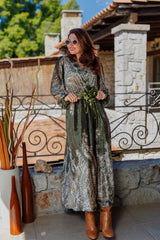 The bohemian dress with a gorgeous belt!