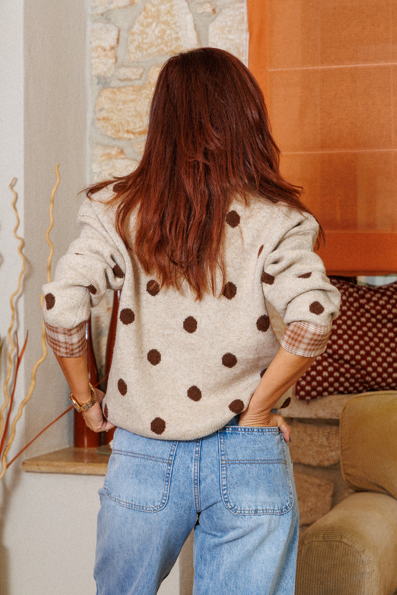 Sweater with a charming shirt collar!