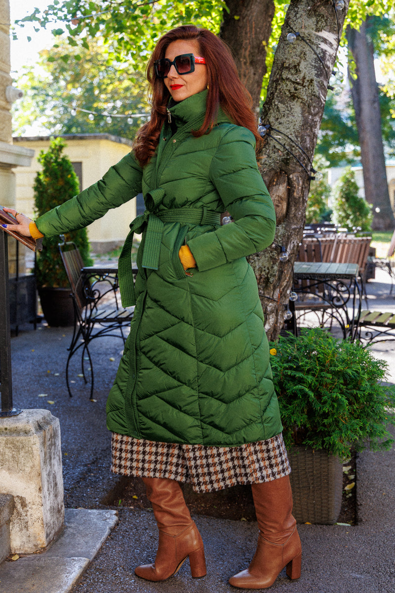 Geacă lungă de iarnă, verde plăcut!