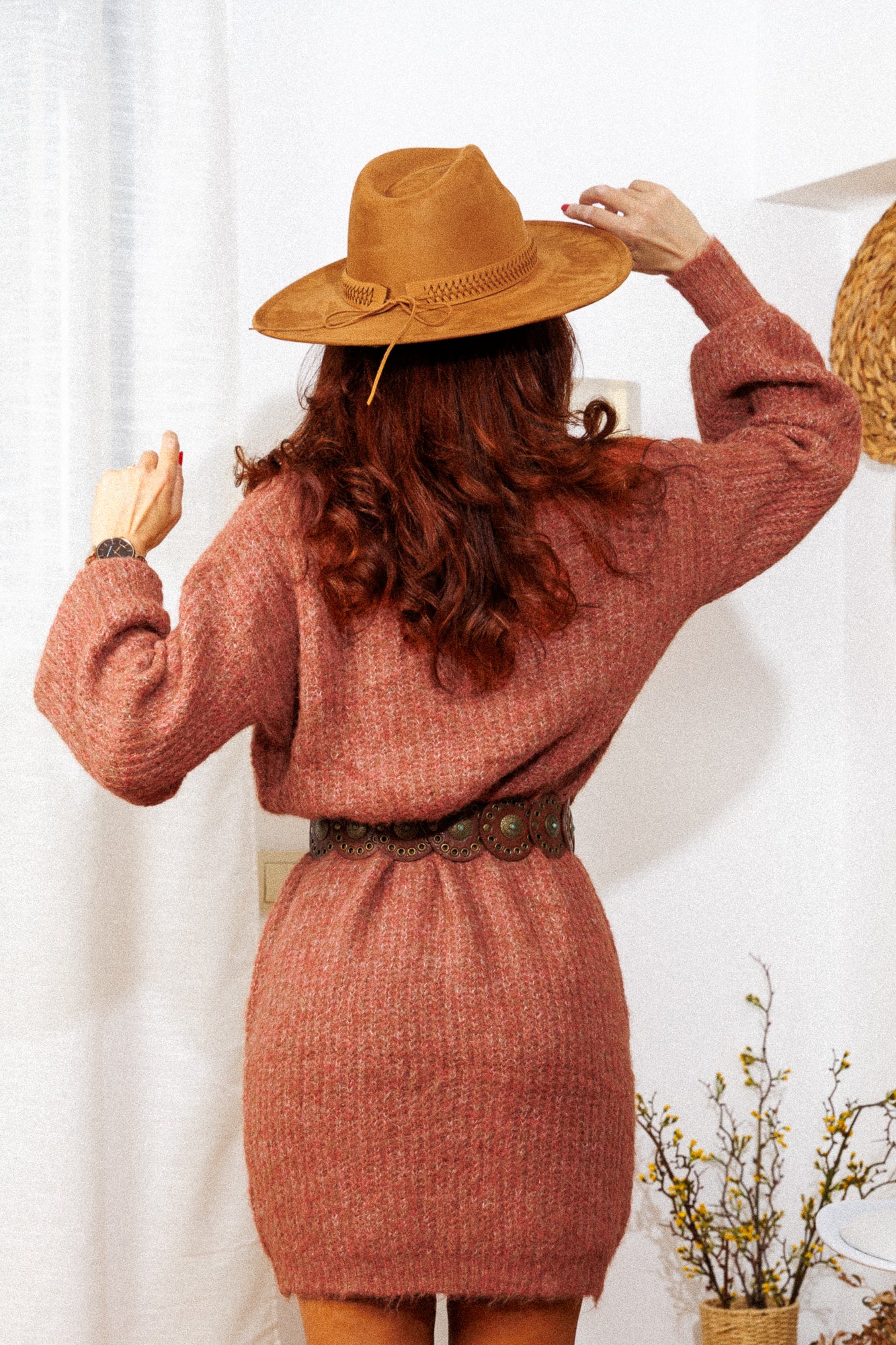 The knitted dress in brick-orange color!