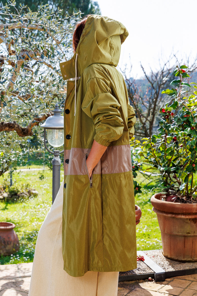 Trenchcoat Timeless Spring