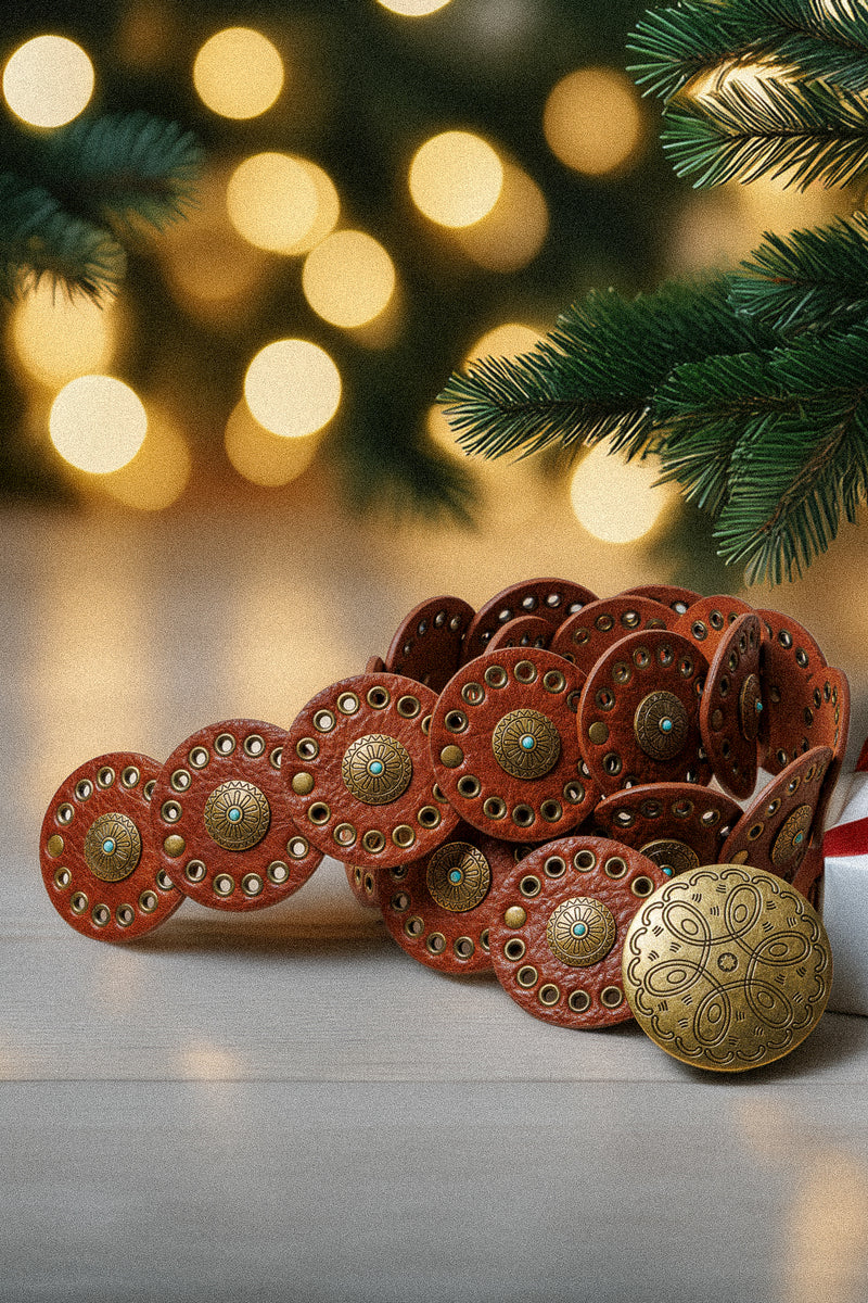 Spectacular Narnia belt!