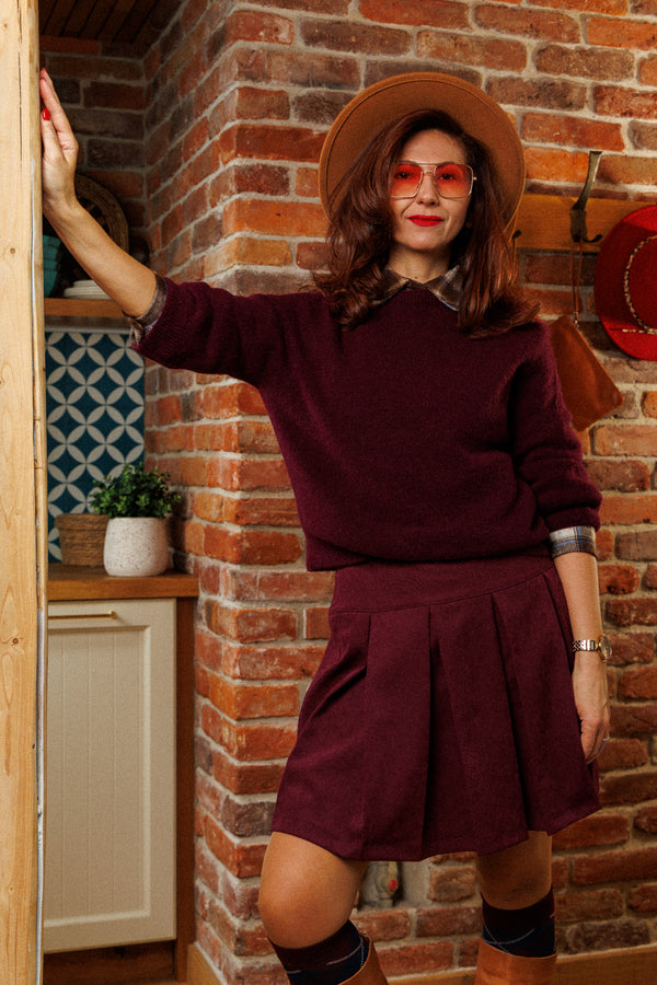 Bordeaux Premium Wool Sweater!