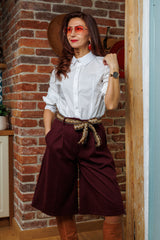 Разкошният къс пола-панталон!