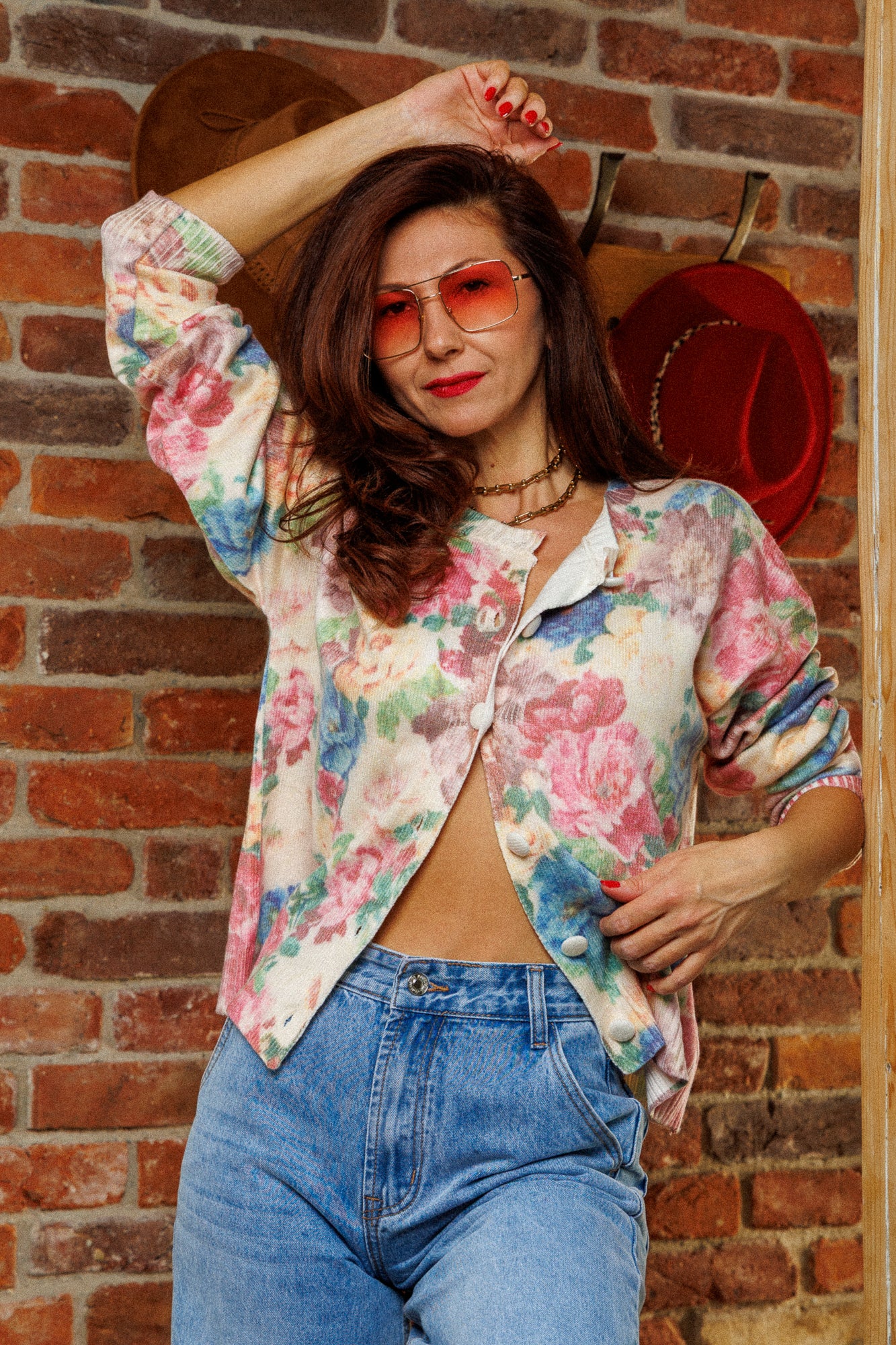 The most delicate floral cardigan!