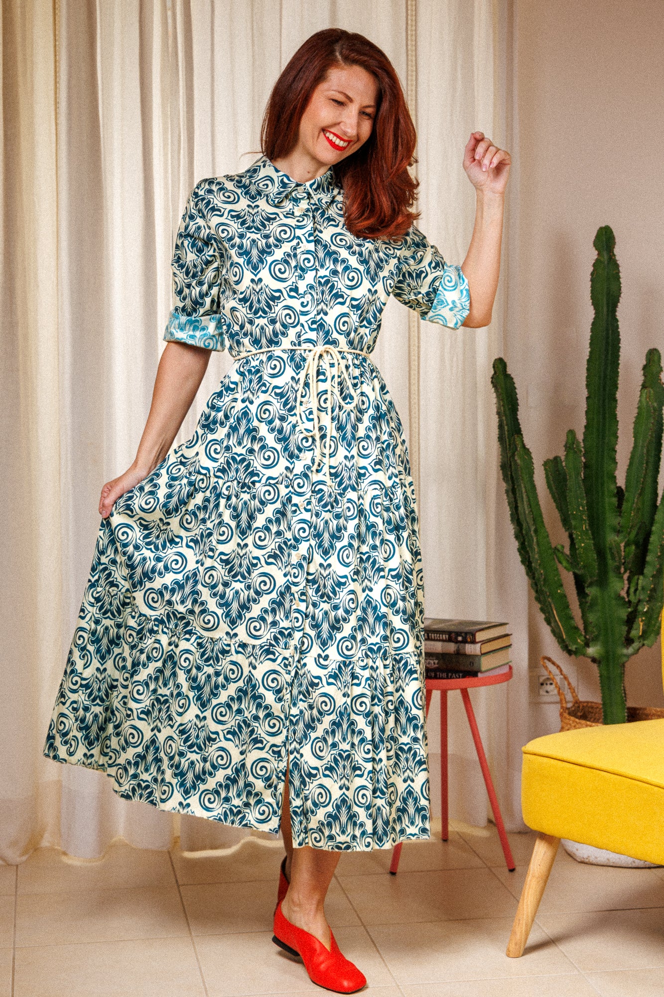 Рокля от екологичен памук. подходяща за всеки ден, ежедневна, практична, удобна. Дълга, свободна. 