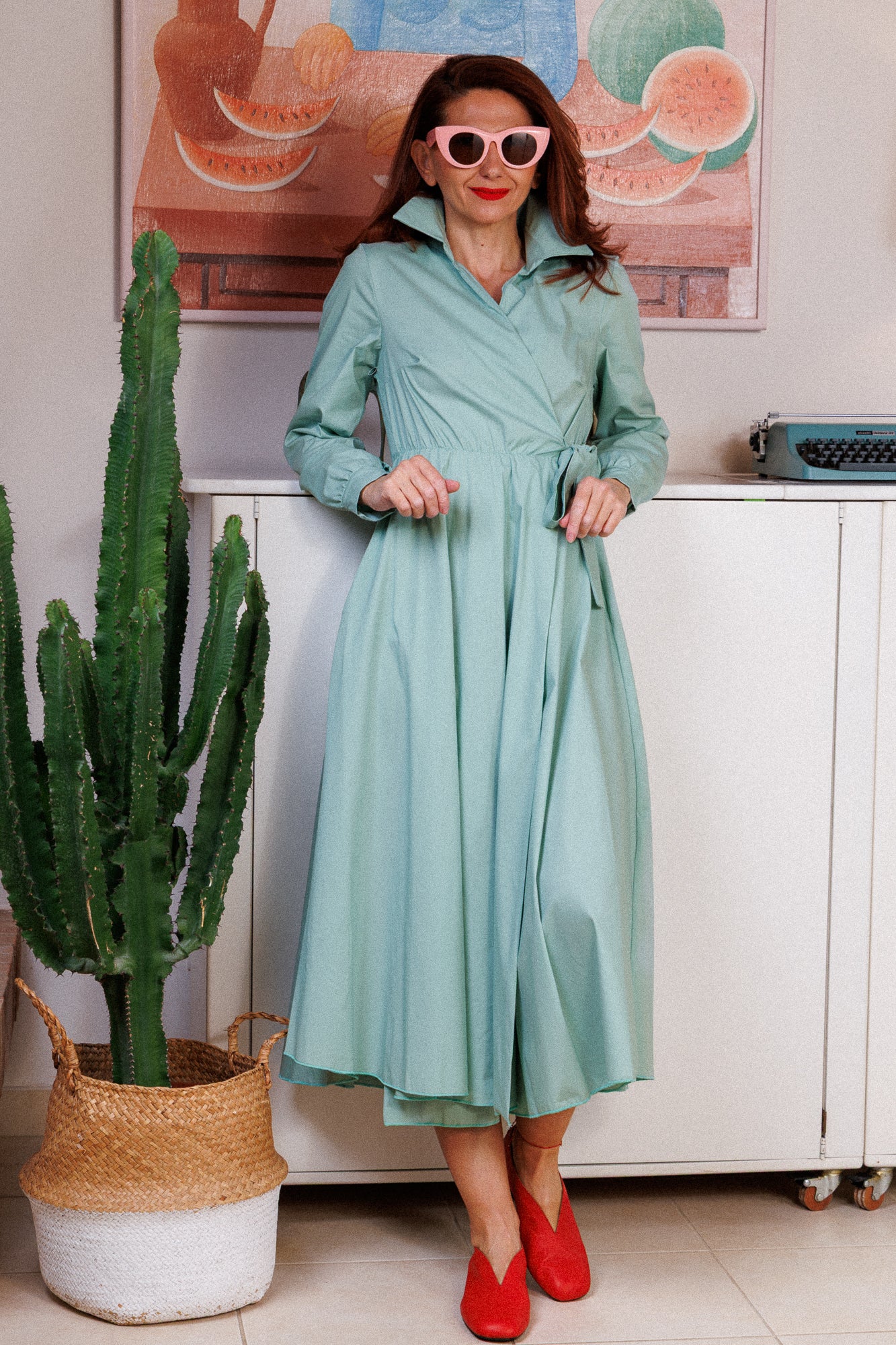 Красивата ментова рокля!