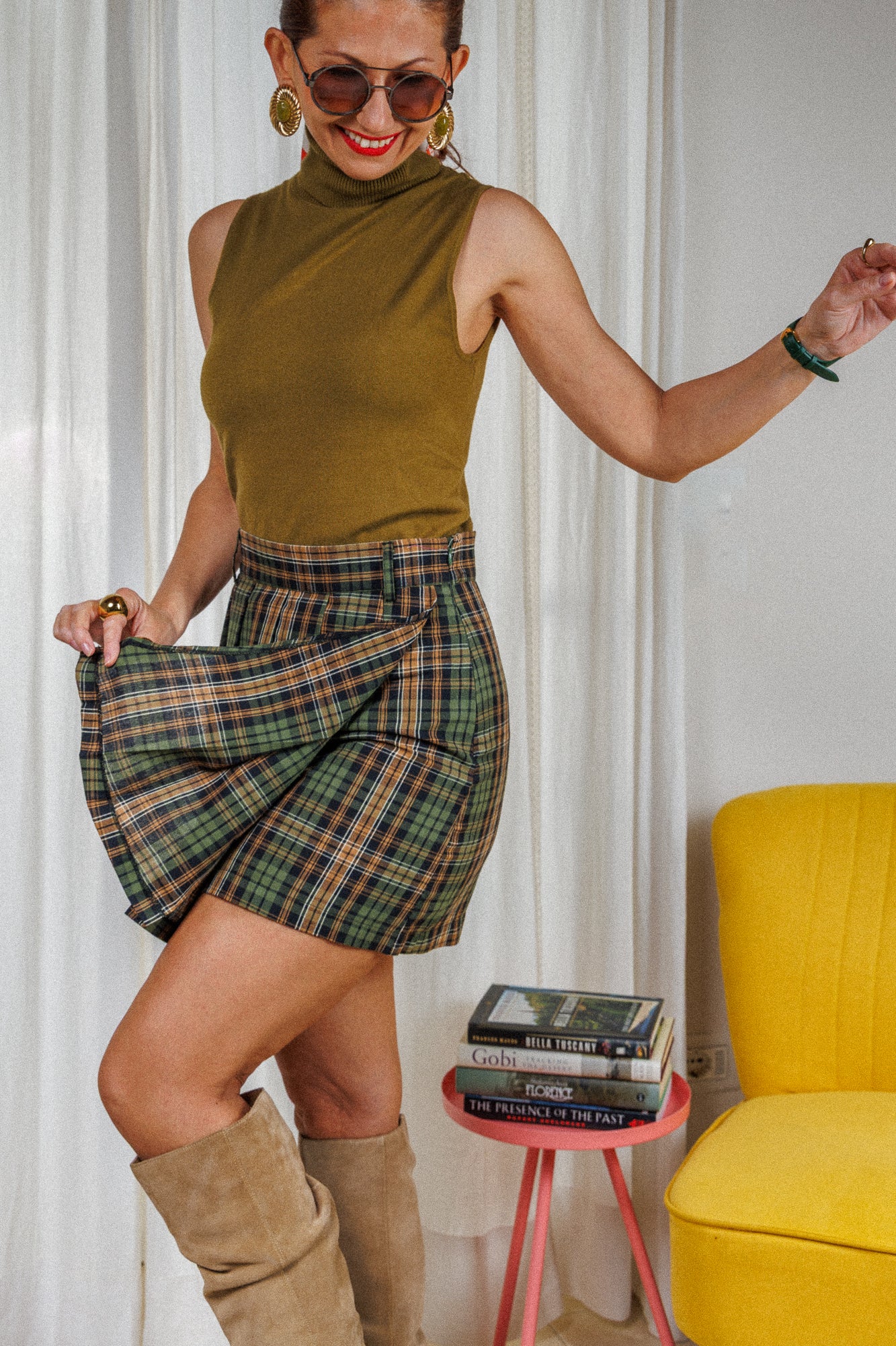 Супер чаровната карирана пола!