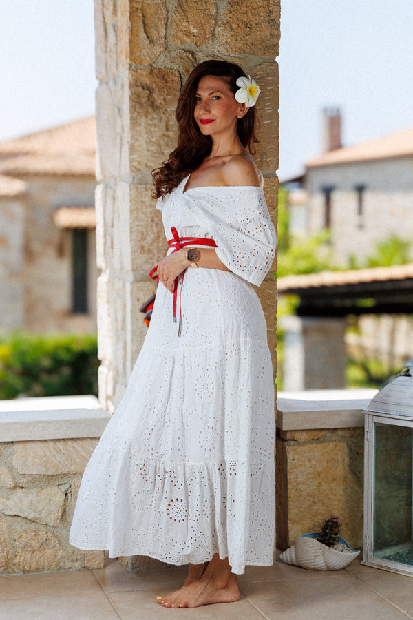 The summer dress in wonderful white!