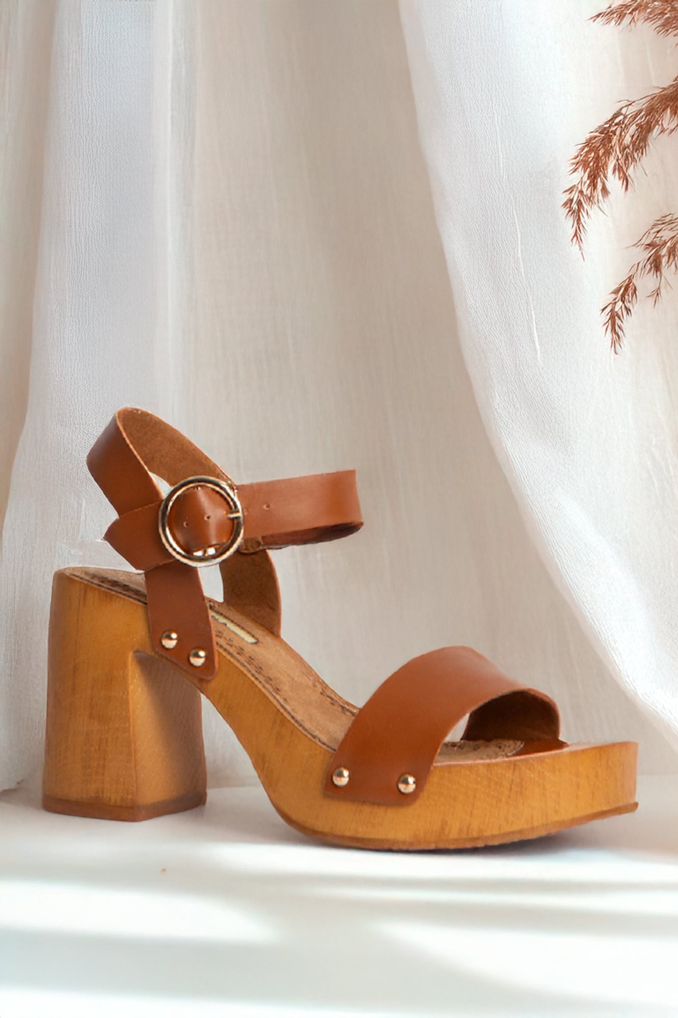 Lovely Summer platform sandals