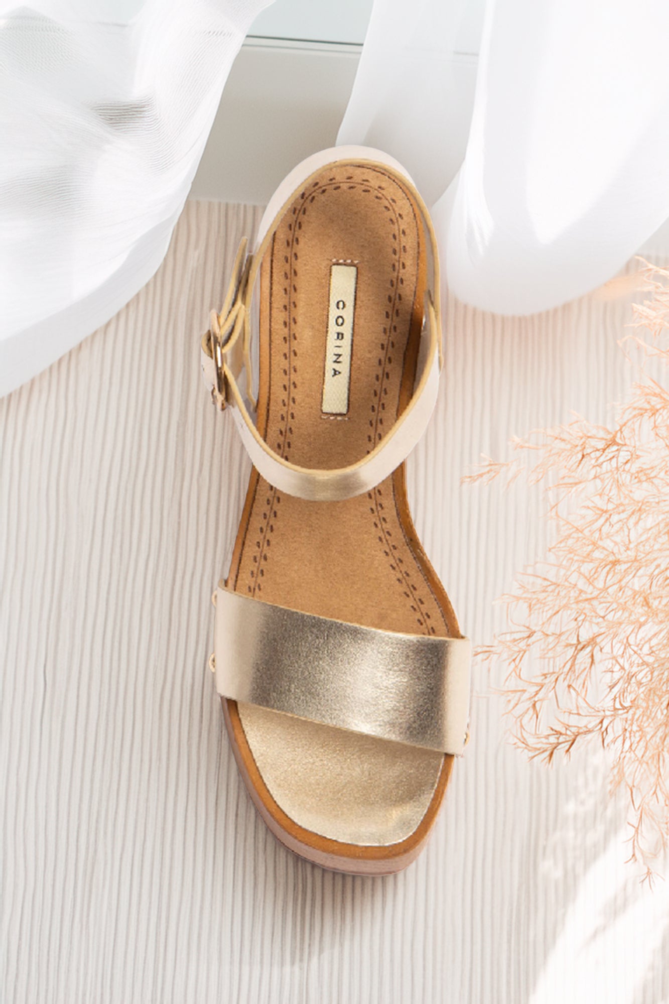 Сандали с платформа Lovely Summer